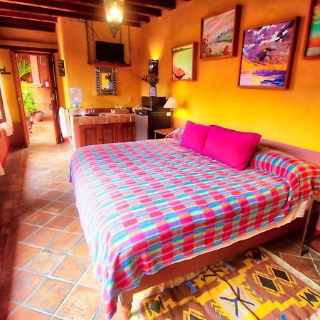 Hotel Casa Encantada Pátzcuaro Buitenkant foto