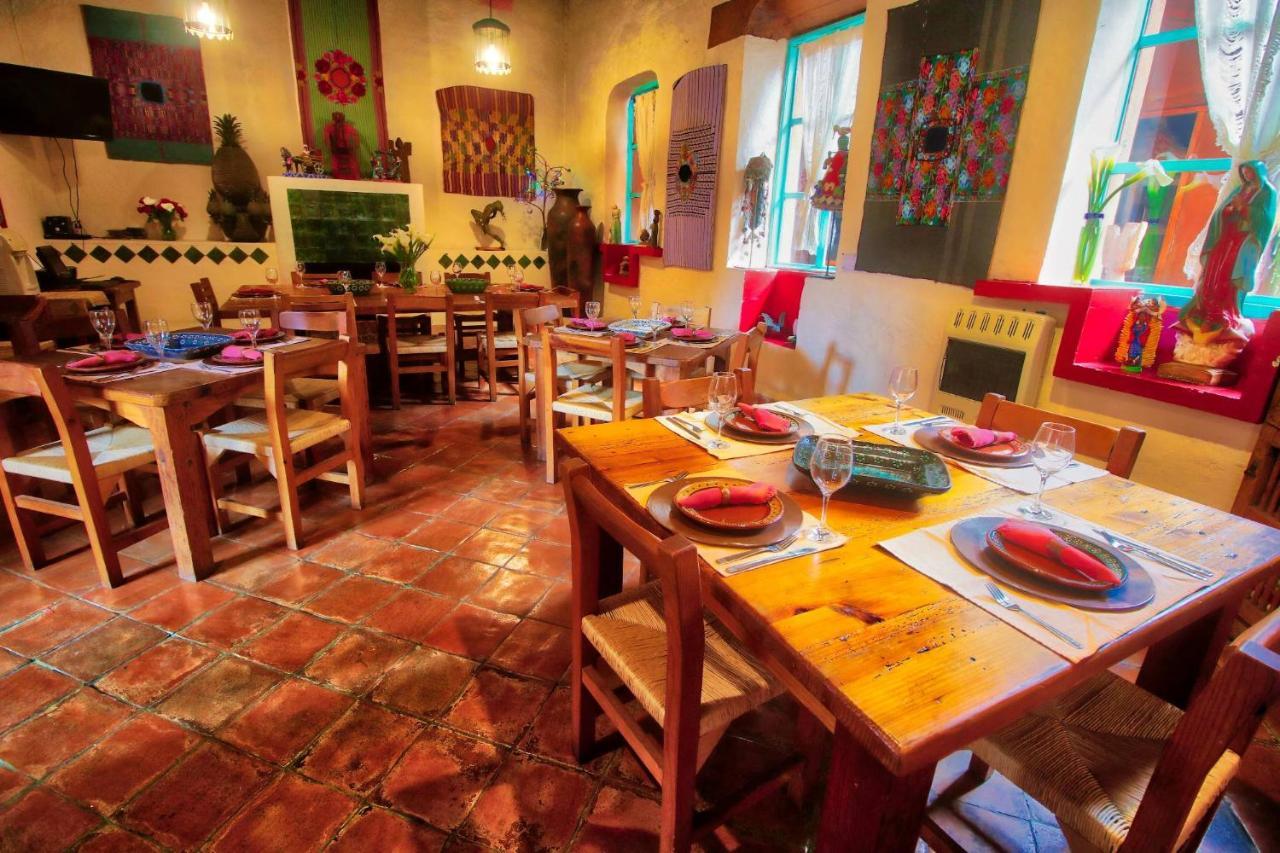 Hotel Casa Encantada Pátzcuaro Buitenkant foto