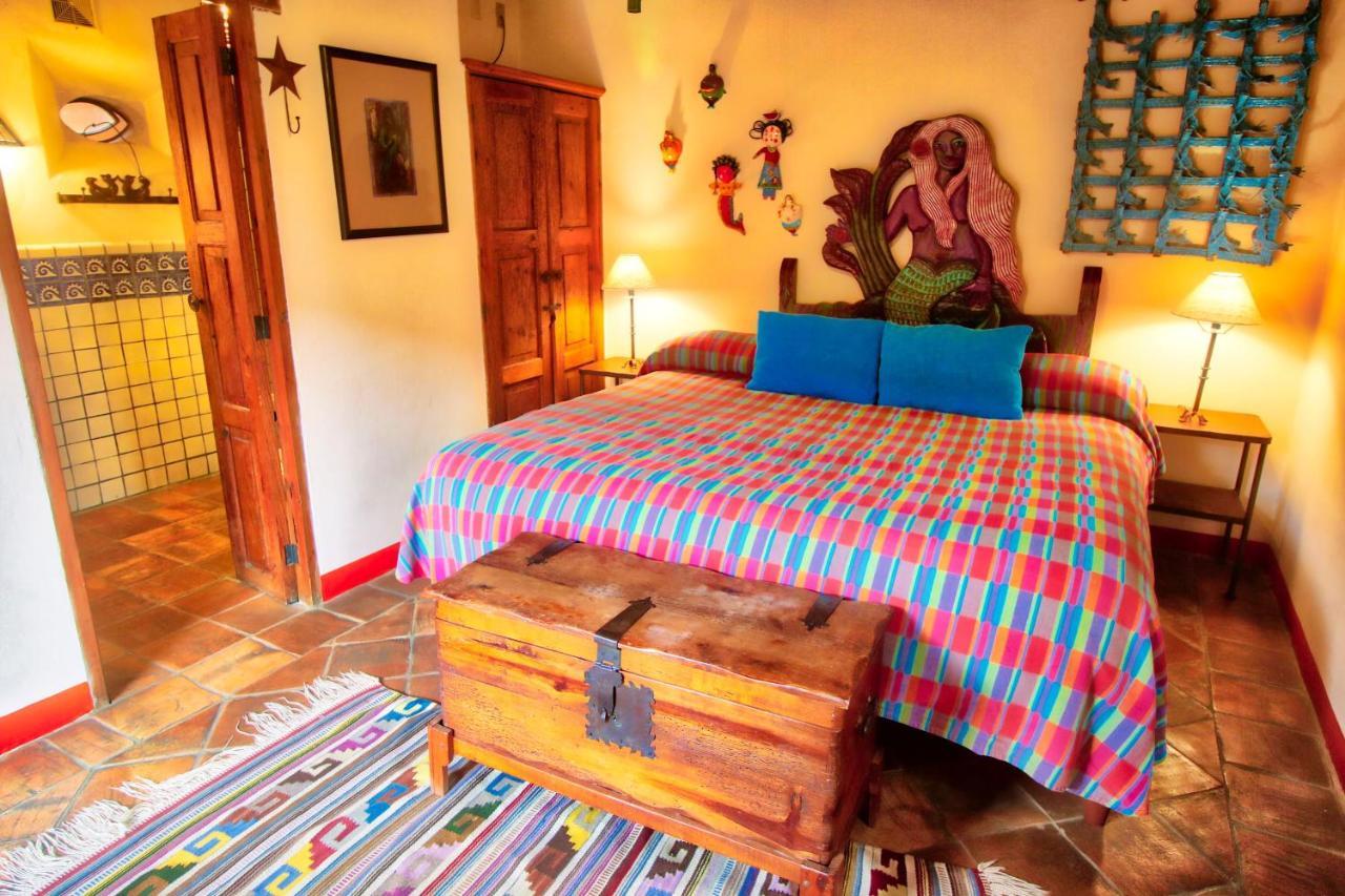 Hotel Casa Encantada Pátzcuaro Buitenkant foto