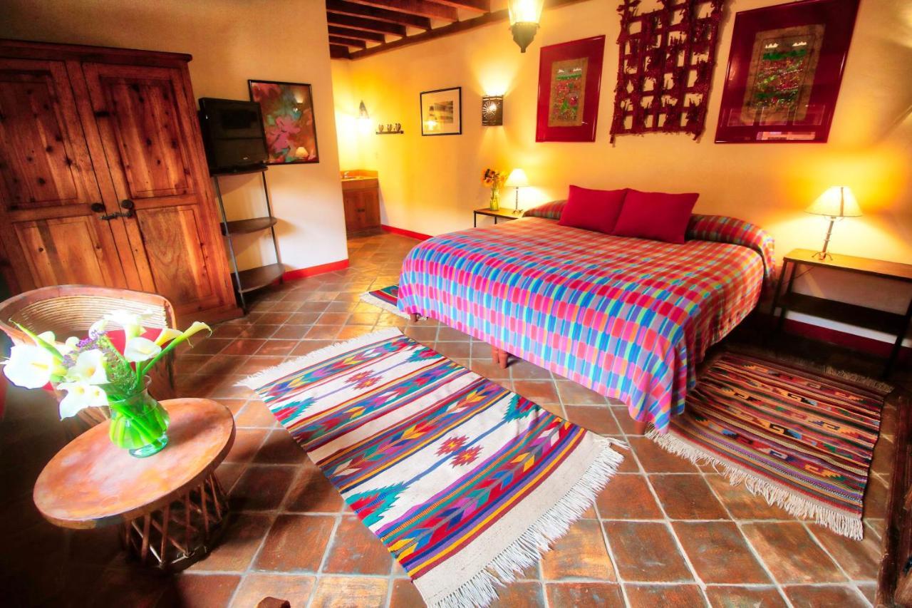 Hotel Casa Encantada Pátzcuaro Buitenkant foto